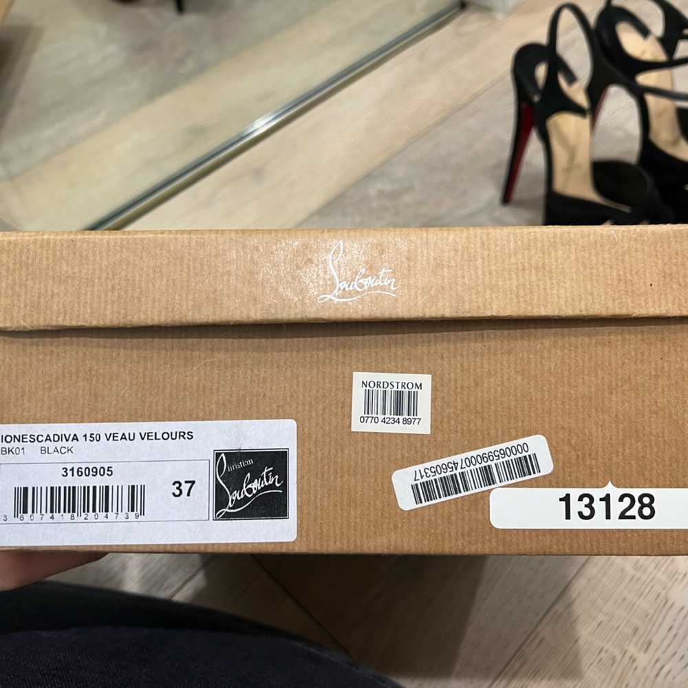 Christian Louboutin Ionescadiva 150 VEAU VELOURS in Black - Picture 2 of 14